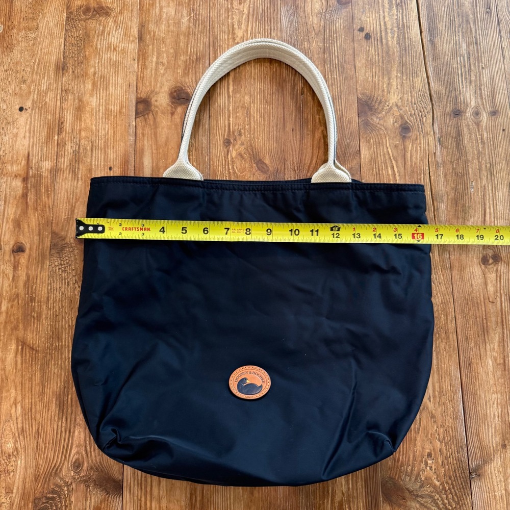 Dooney & Bourke Navy Blue Nylon Tote Bag with Leather Duck Logo Patch EUC - Picture 9 of 9